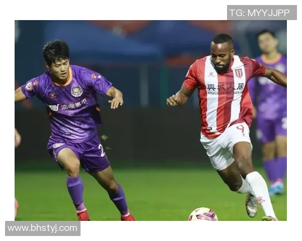 上海足球队以86分领跑冠军赛积分榜展现强劲实力与团队合作精神